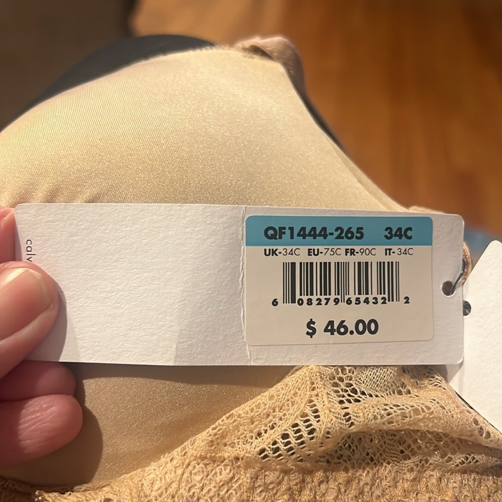 Calvin Klein Bra - Picture 2 of 6